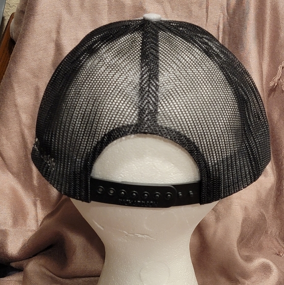 423 Chico Elks Lodge Like NWOT - Picture 4 of 7